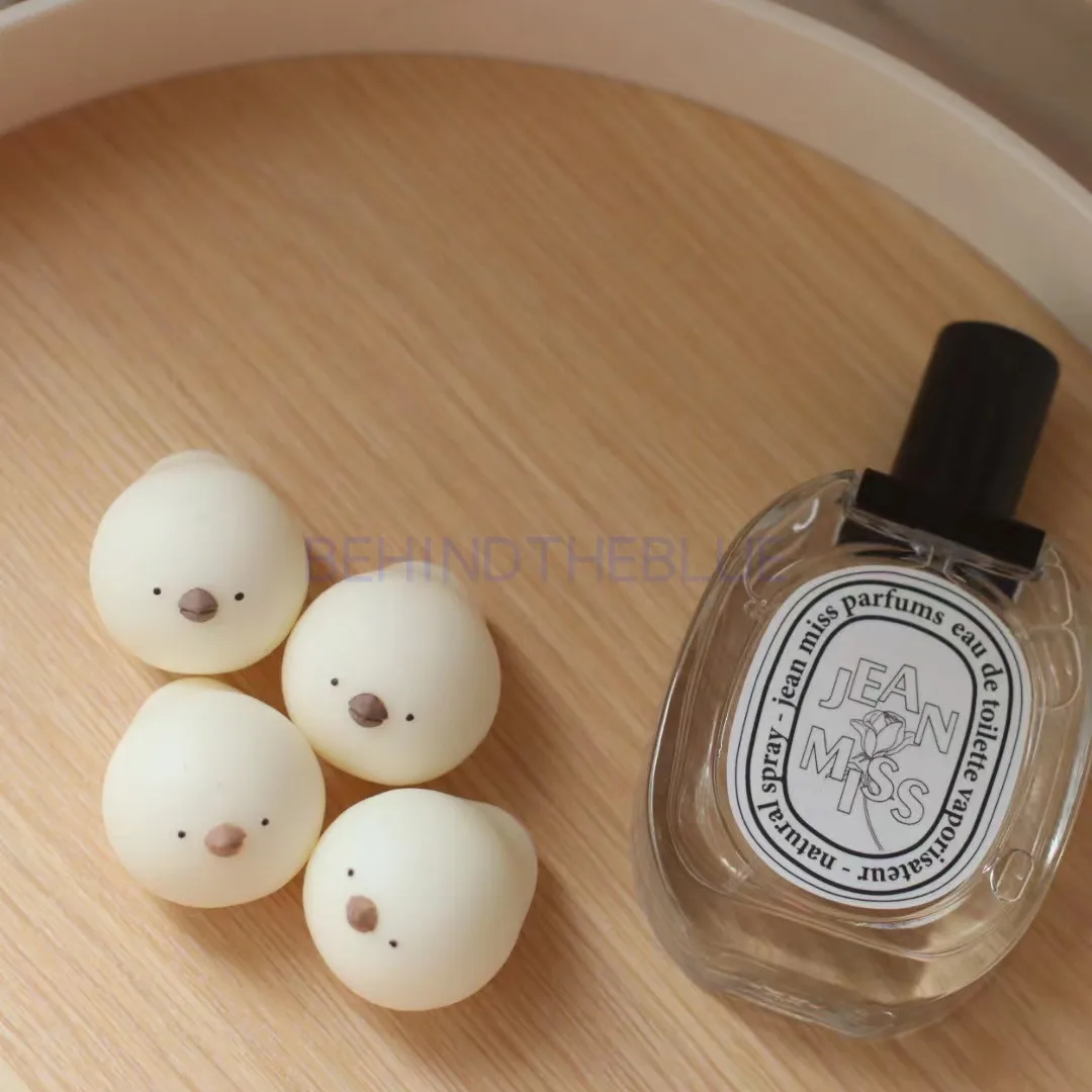 Soft Cute Bird Fat Tits Silico - Candle Making Fat recensione e prezzo