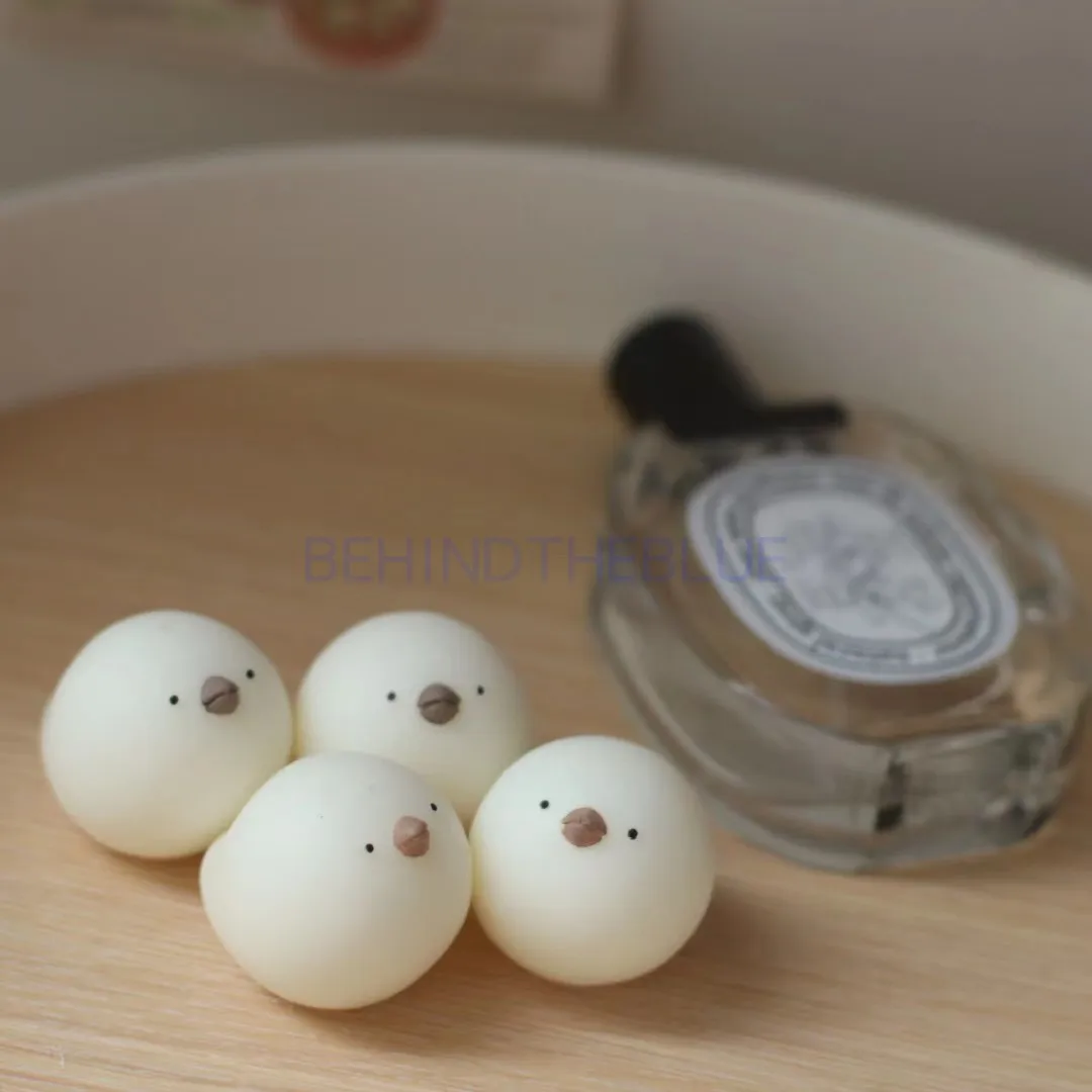 Soft Cute Bird Fat Tits Silico - Candle Making Fat recensione e prezzo